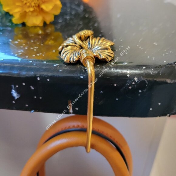 Antique Gold Plated Hibiscus Flower Handbag Holder or Handbag Table Hook - Picture 2 of 16